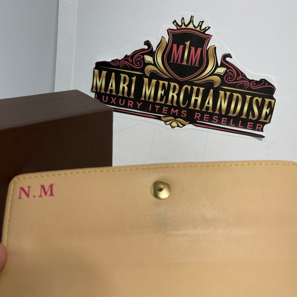 Louis Vuitton wallet pre loved - Picture 6 of 6
